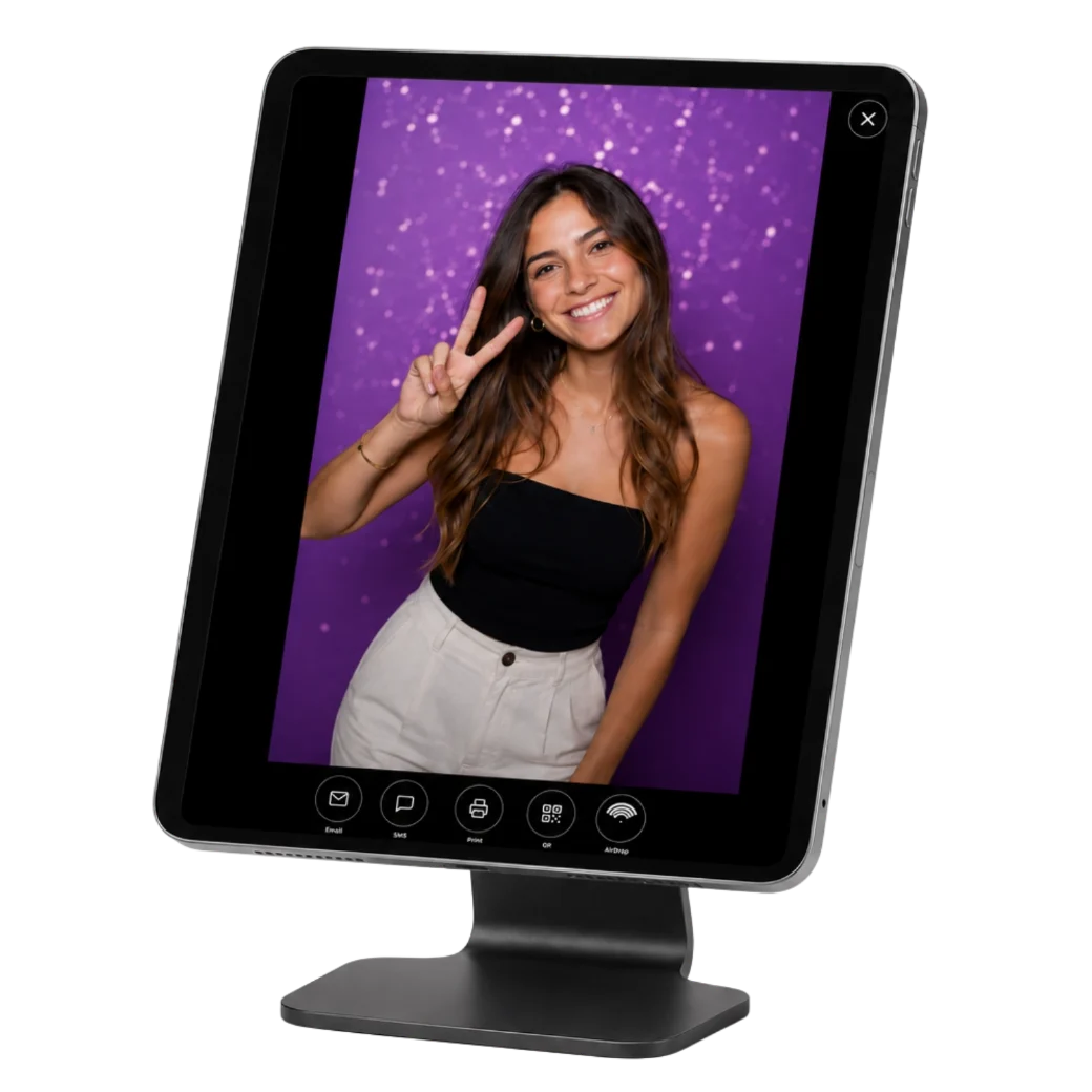 A guest choosing to send their photo by email, SMS, print, QR or AirDrop